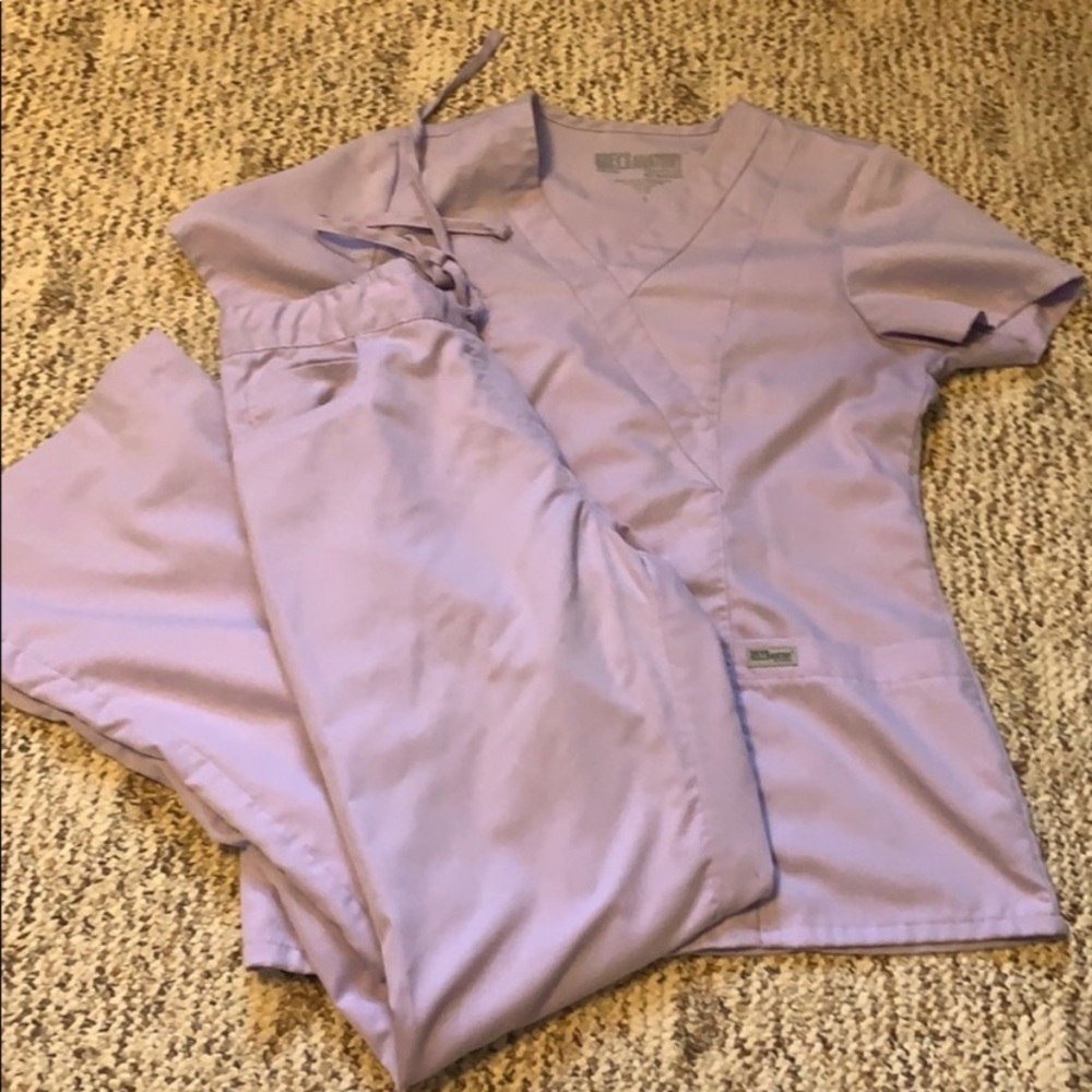 Grey’s Anatomy small light purple scrub set